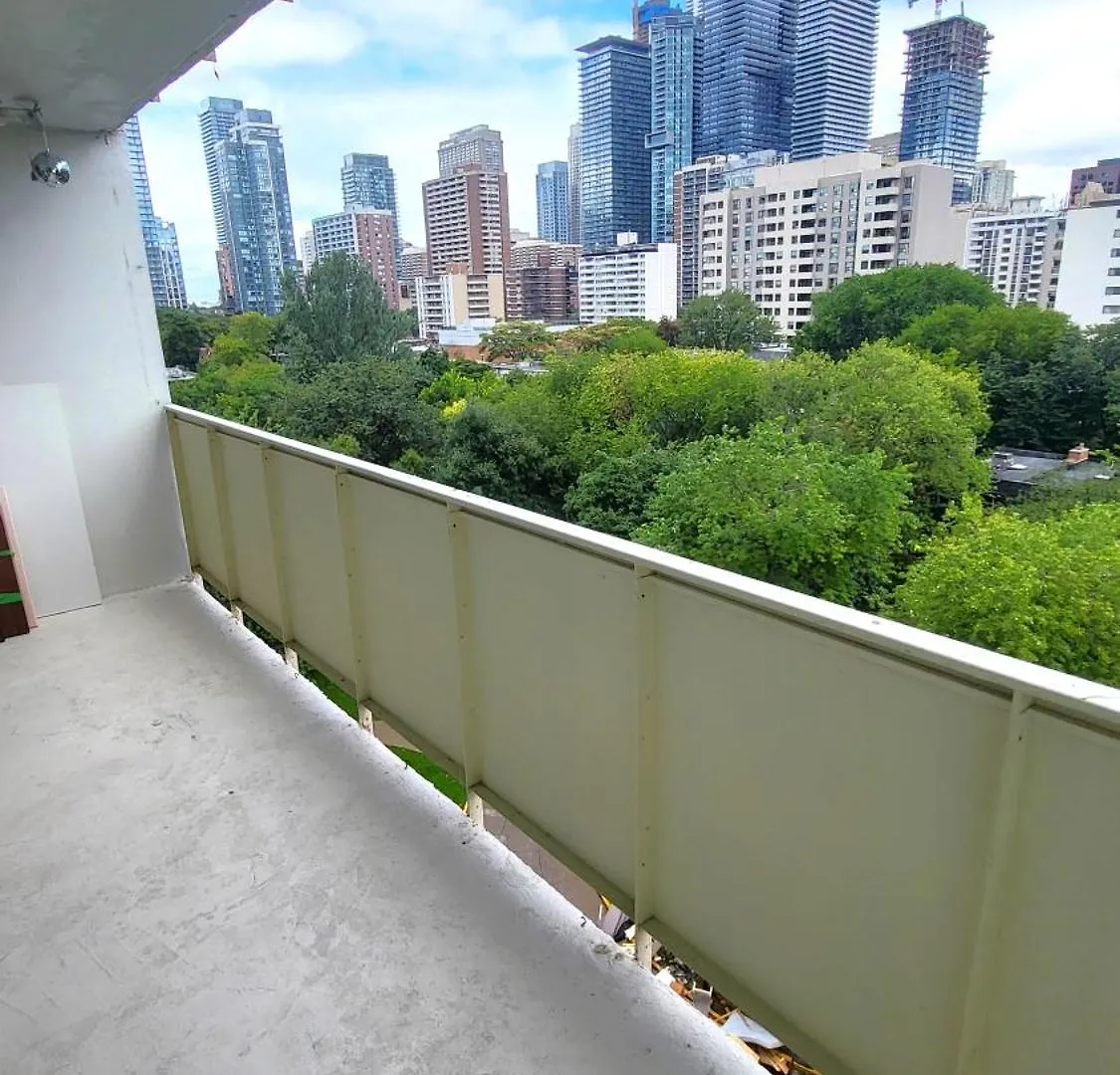 Downtown Gem By The Subway Apartment Toronto